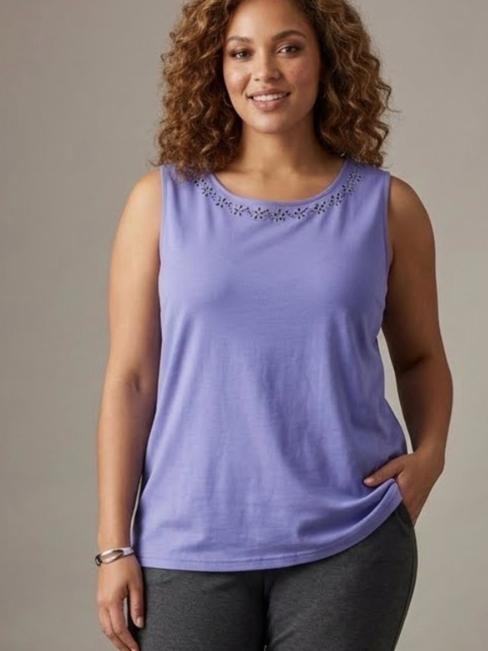 NWT Avenue Purple Sleeveless blouse Laser cut detail Purple Size 26/28